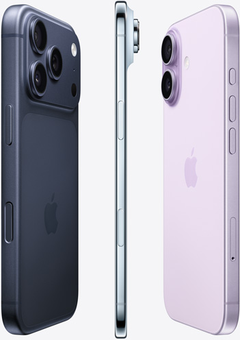 Tres dispositivos colocados en forma de abanico: lateral de la cámara de un iPhone 17 Pro azul profundo, lateral del perfil de un iPhone Air azul cielo y lateral posterior de un iPhone 17 color lavanda.