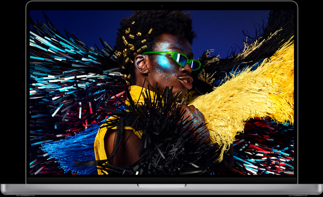 MacBook Pro 16 pouces, mettant en valeur l’écran Liquid Retina XDR